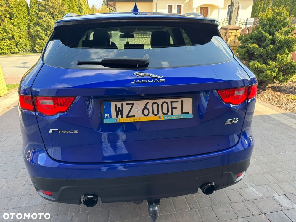Jaguar F-Pace 2.0 i4P AWD R-Sport - 6