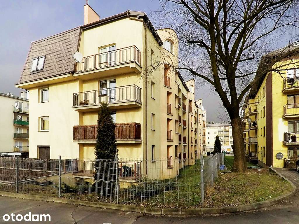2 pokoje z balkonem i oddzielną kuchnią - vis a vis Campusu UJ