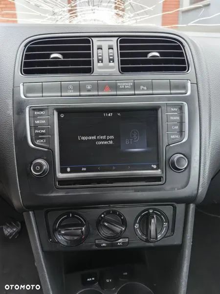 Volkswagen Polo 1.4 TDI (Blue Motion Technology) Comfortline - 13
