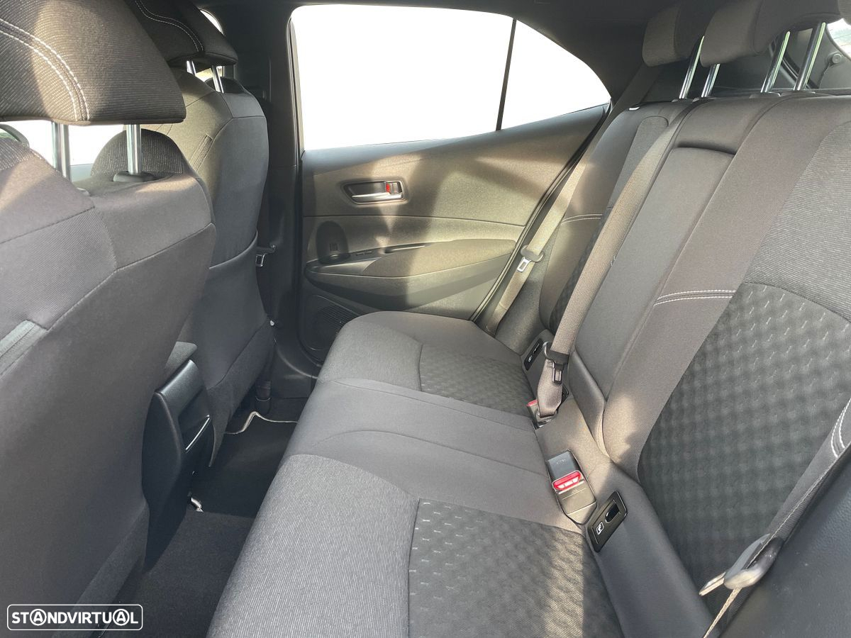 Toyota Corolla 1.8 Hybrid Comfort - 13