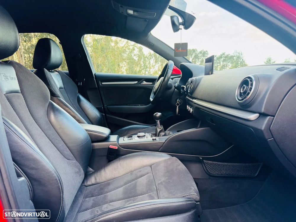 Audi A3 Sportback 2.0 TDI S-line - 41