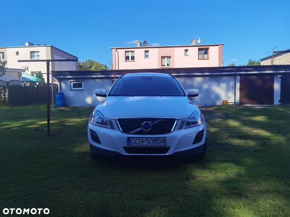 Volvo XC 60 2.4D AWD Kinetic - 4