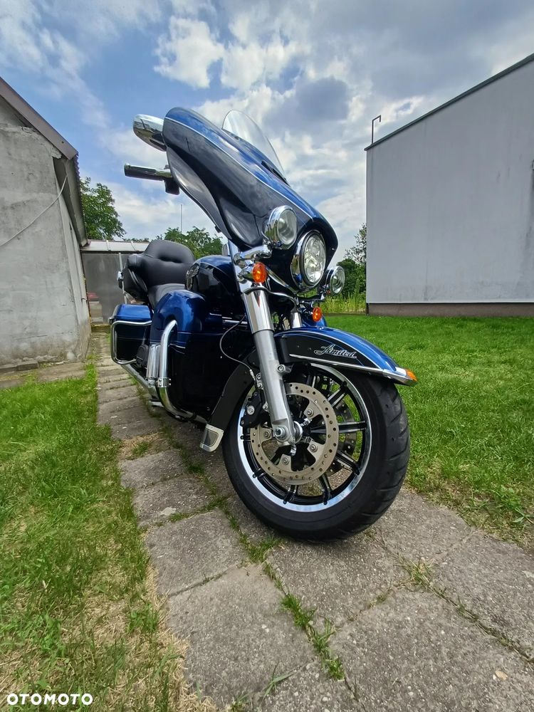 Harley-Davidson FLH Electra Glide - 2