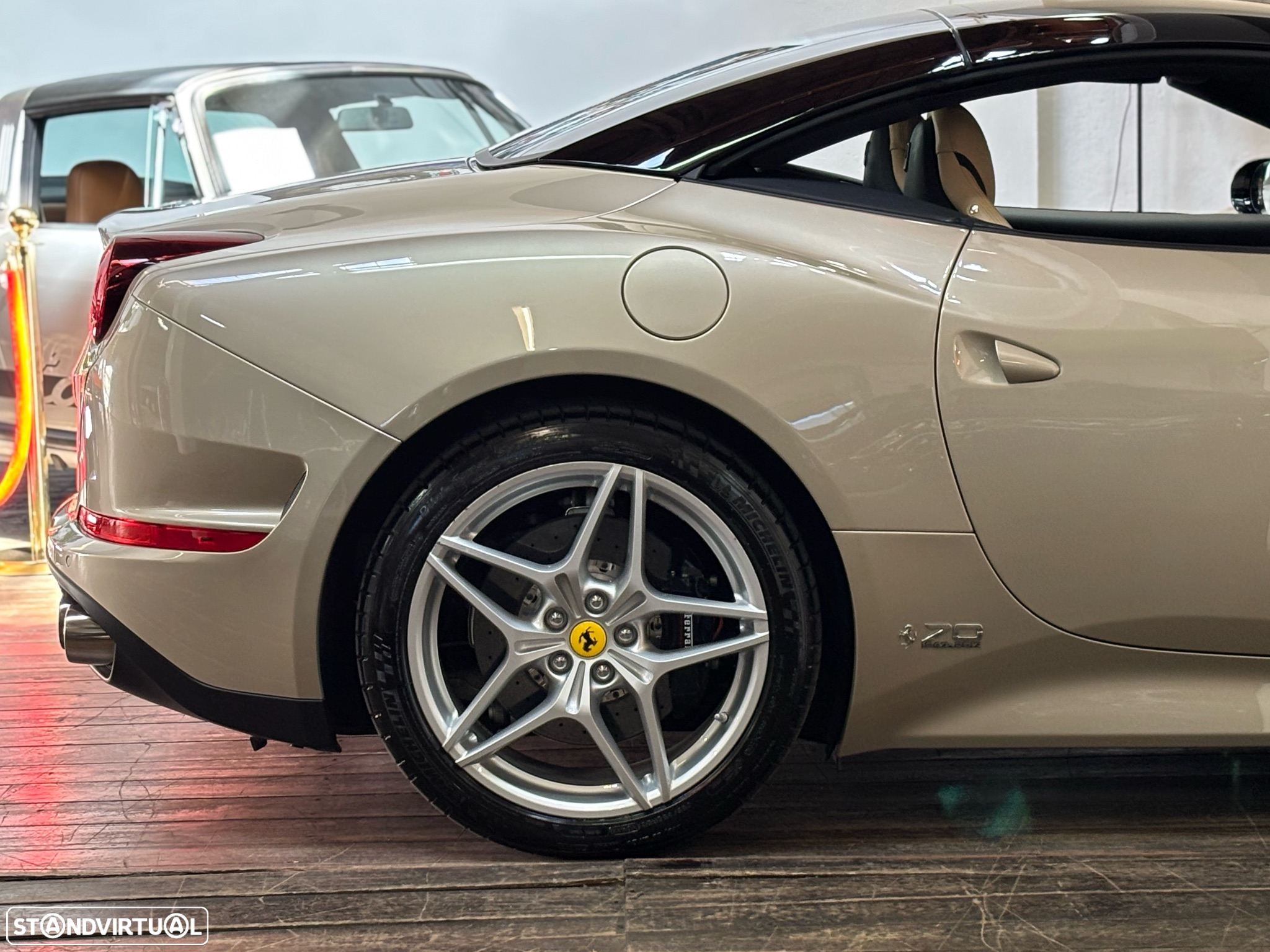 Ferrari California T - 18