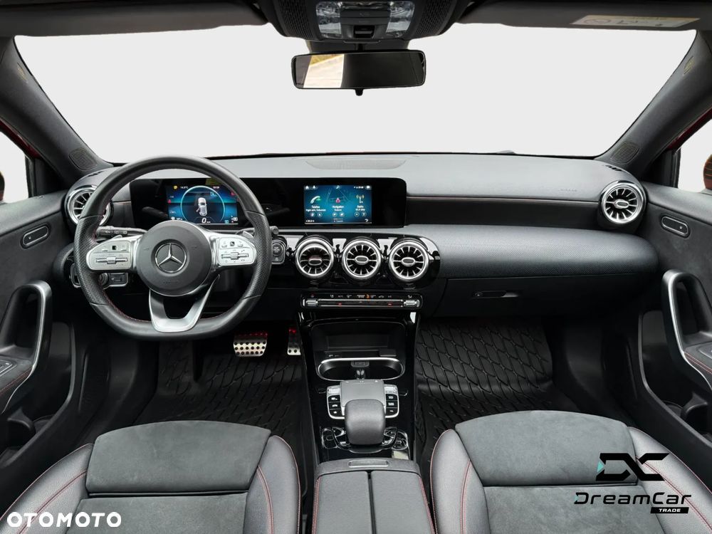 2019 Mercedes-Benz Klasa A 180 7G-DCT AMG Line, photograph 11