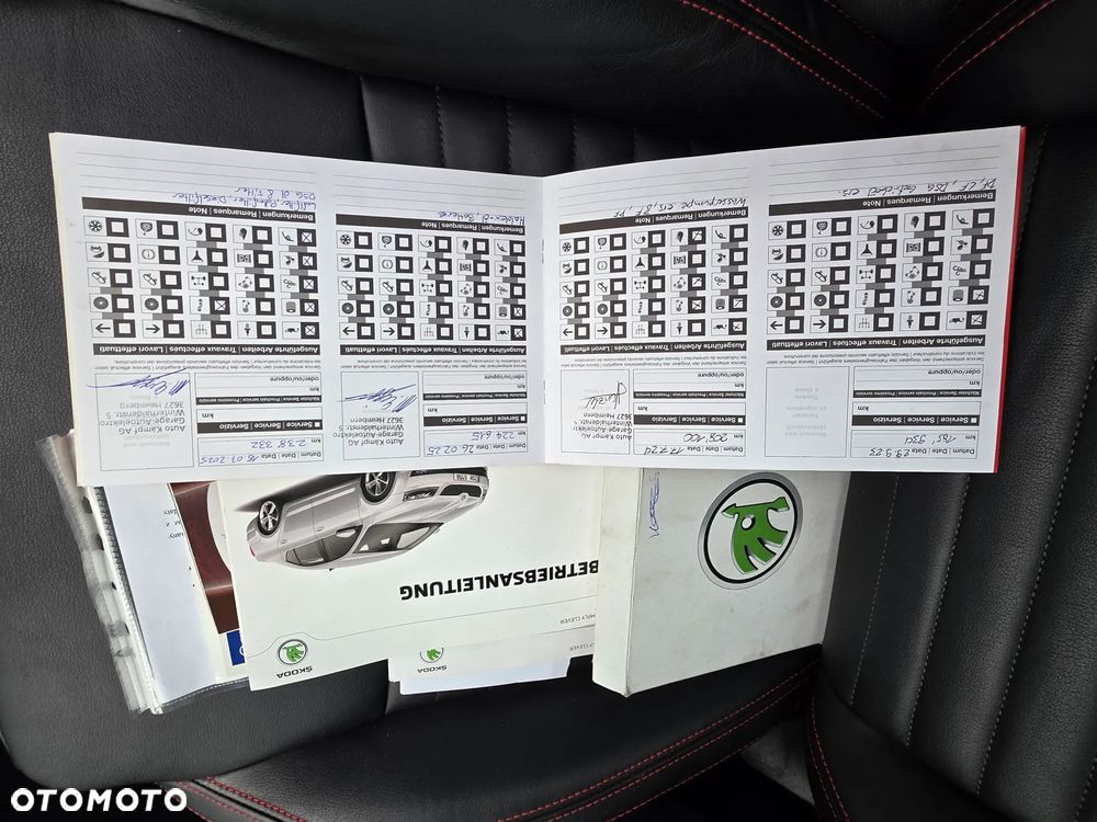 Skoda Octavia 2.0 TDI 4x4 DSG RS - 14