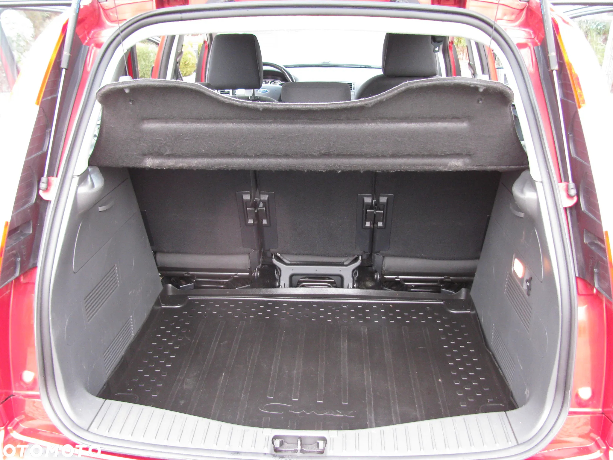 Ford C-MAX 1.8 Ambiente - 29