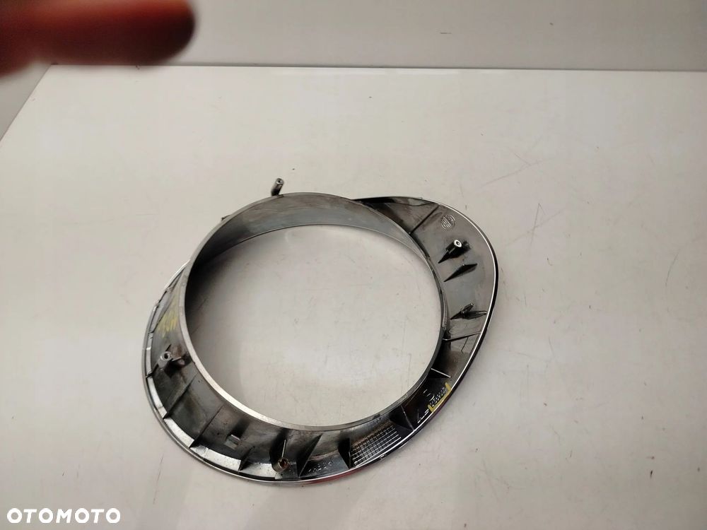 ALFA ROMEO MITO 08R- RAMKA DEKOR LAMPY LEWY TYŁ 21569007 - 7