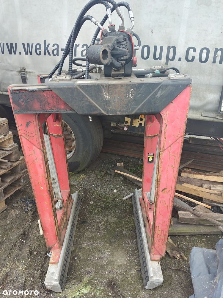 Chwytak do palet Hiab - 1