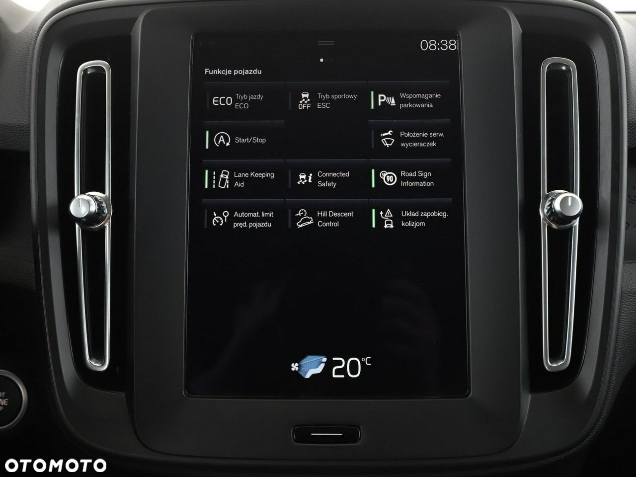 Volvo XC 40 T2 Core - 24