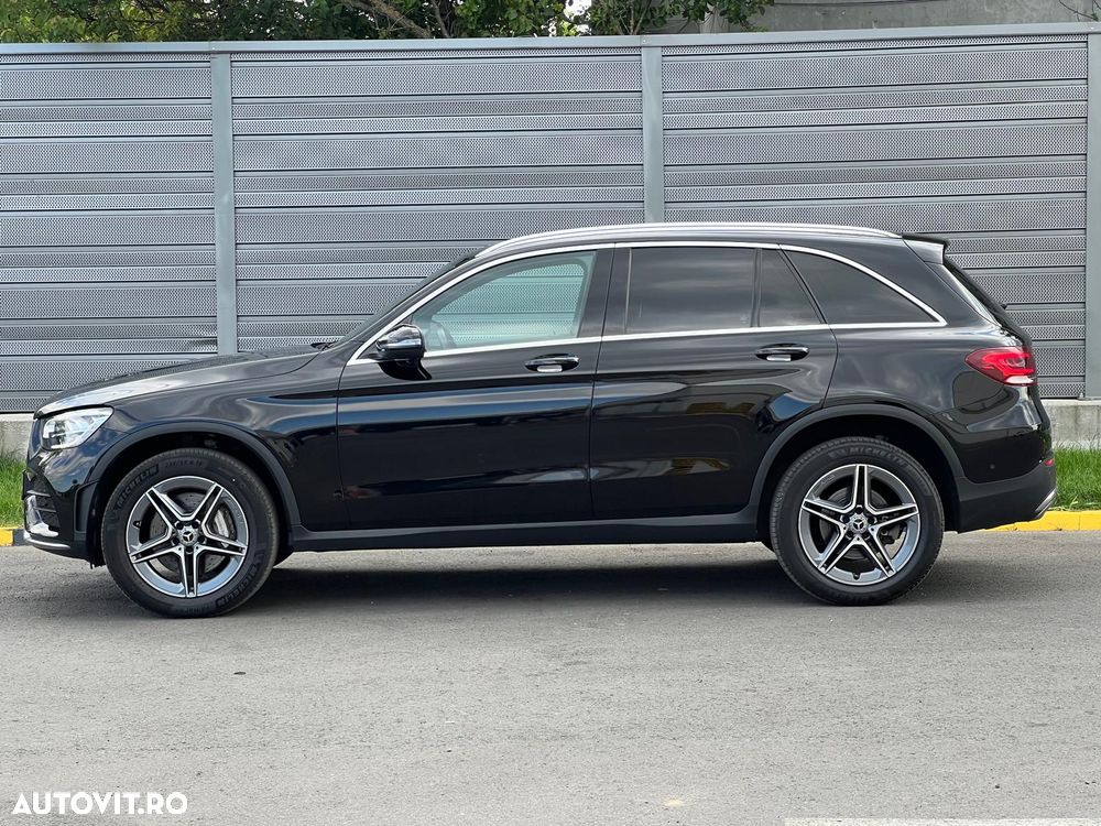 Mercedes-Benz GLC 300 de 4Matic 9G-TRONIC AMG Line - 9