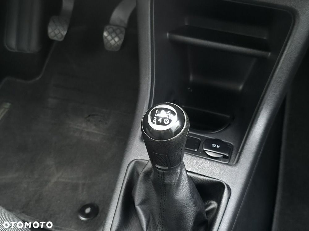 Volkswagen up! - 15