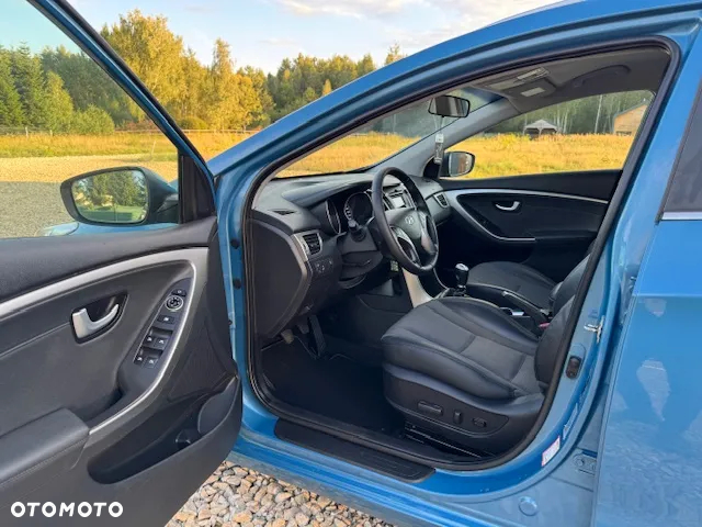 Hyundai i30 - 19
