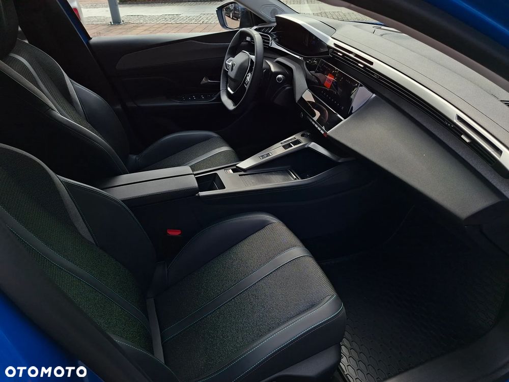 Peugeot 308 1.2 PureTech Allure S&S EAT8 - 22