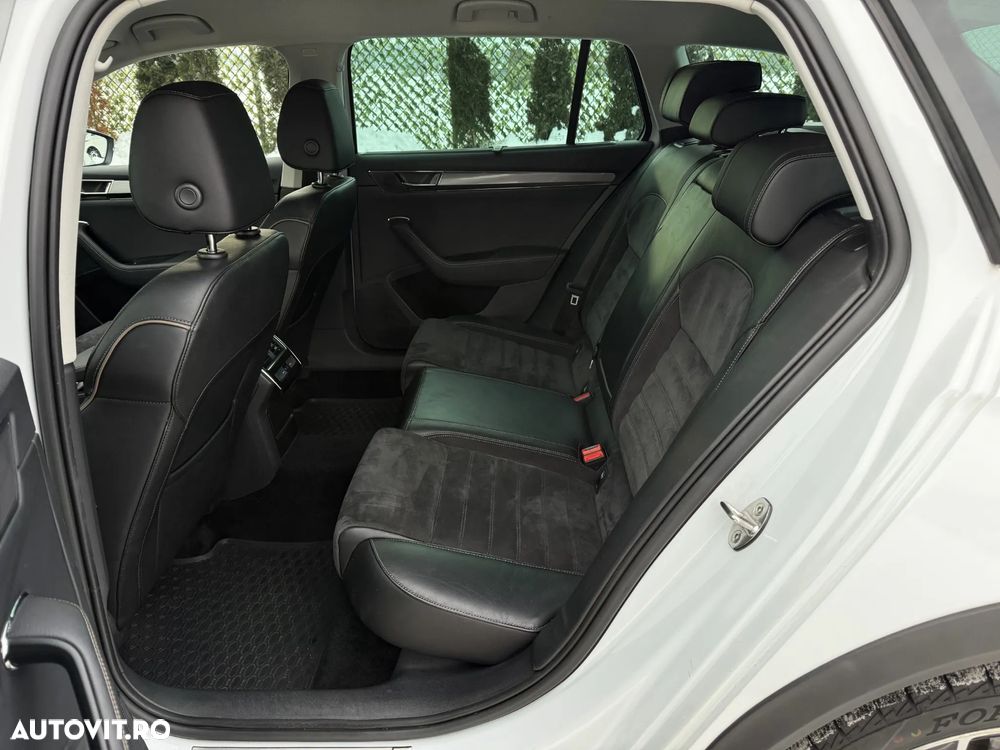 Skoda Superb 2.0 TDI 4X4 DSG Scout - 22