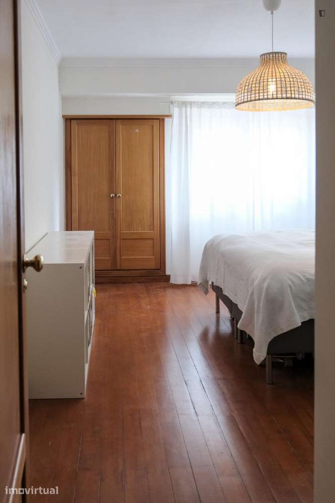 Apartamento com 1 quartos - localizado em Sete Rios Lisbon - Grande imagem: 3/14