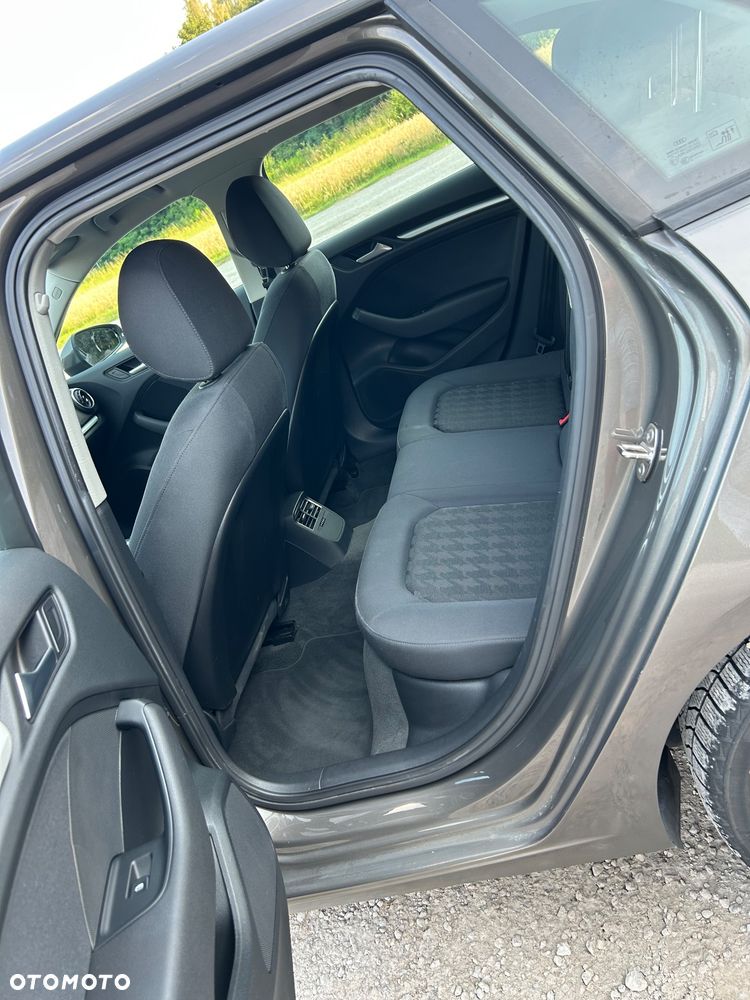 Audi A3 Sportback - 12