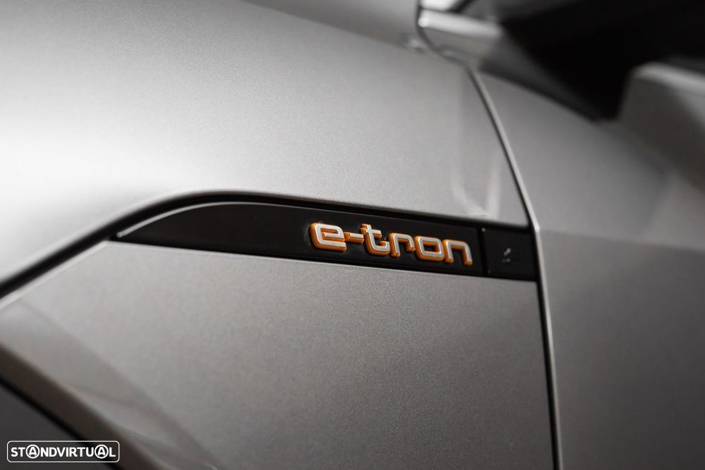 Audi e-tron 55 quattro Advanced - 14