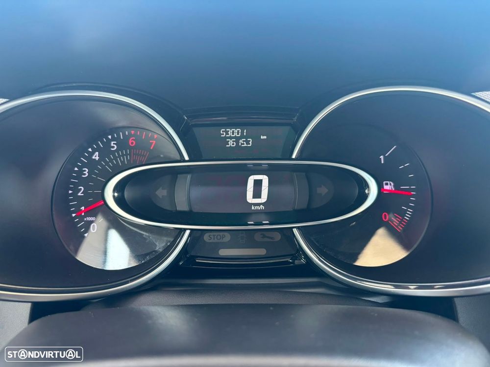 Renault Clio Sport Tourer 0.9 TCe Limited - 32