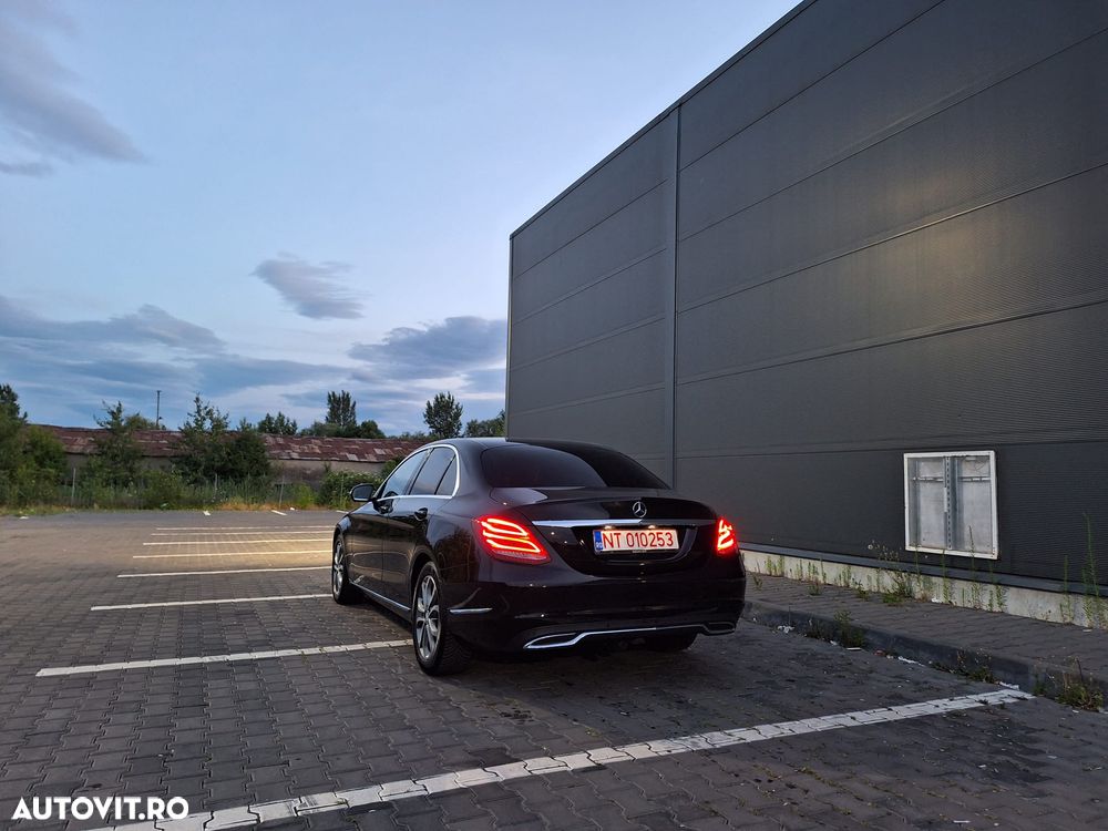 Mercedes-Benz C 220 (BlueTEC) d 7G-TRONIC Avantgarde - 19