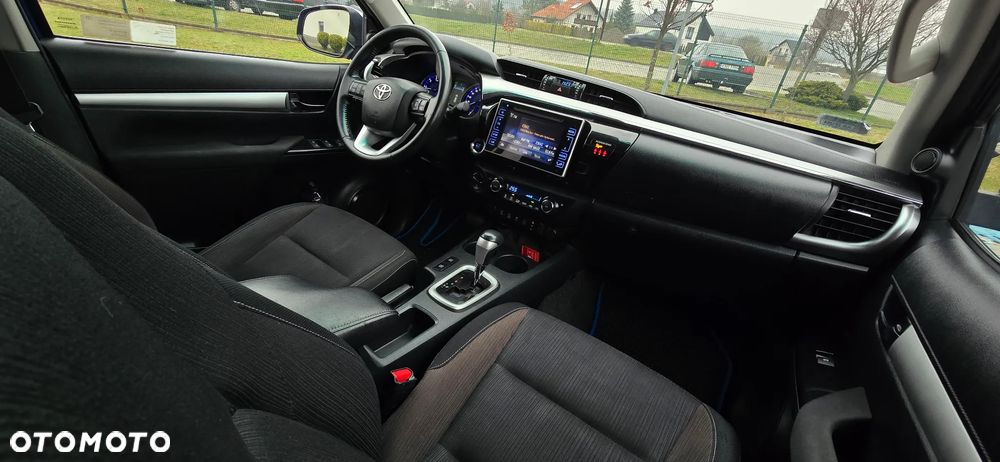 Toyota Hilux 2.4 D-4D Double Cab Selection 4x4 - 19