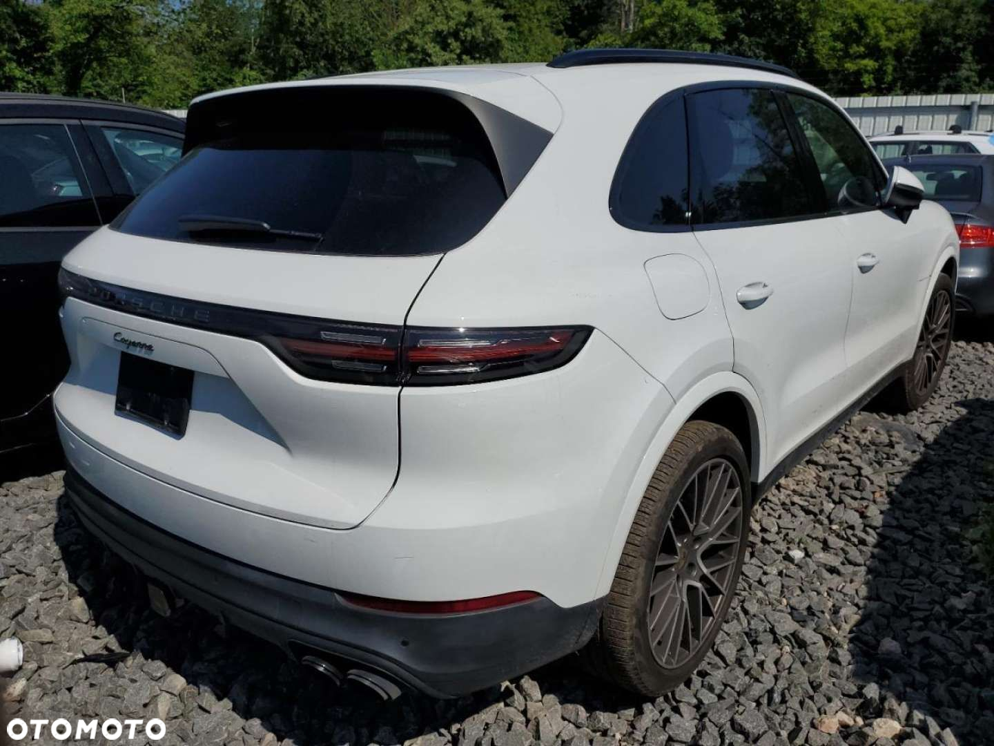 Porsche Cayenne - 10