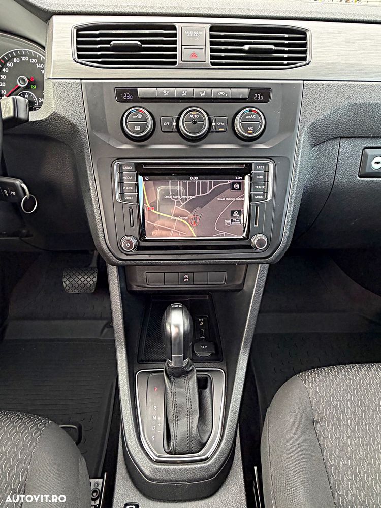 Volkswagen Caddy 2.0 (7-Si.) DSG Maxi Comfortline - 6