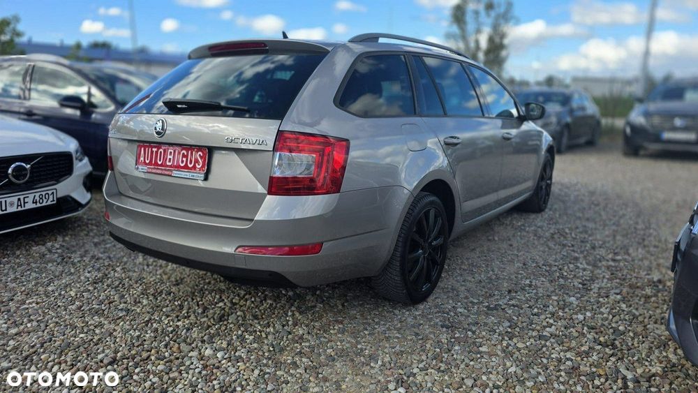 Skoda Octavia - 6