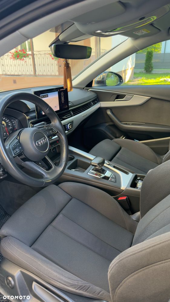Audi A4 Avant - 10