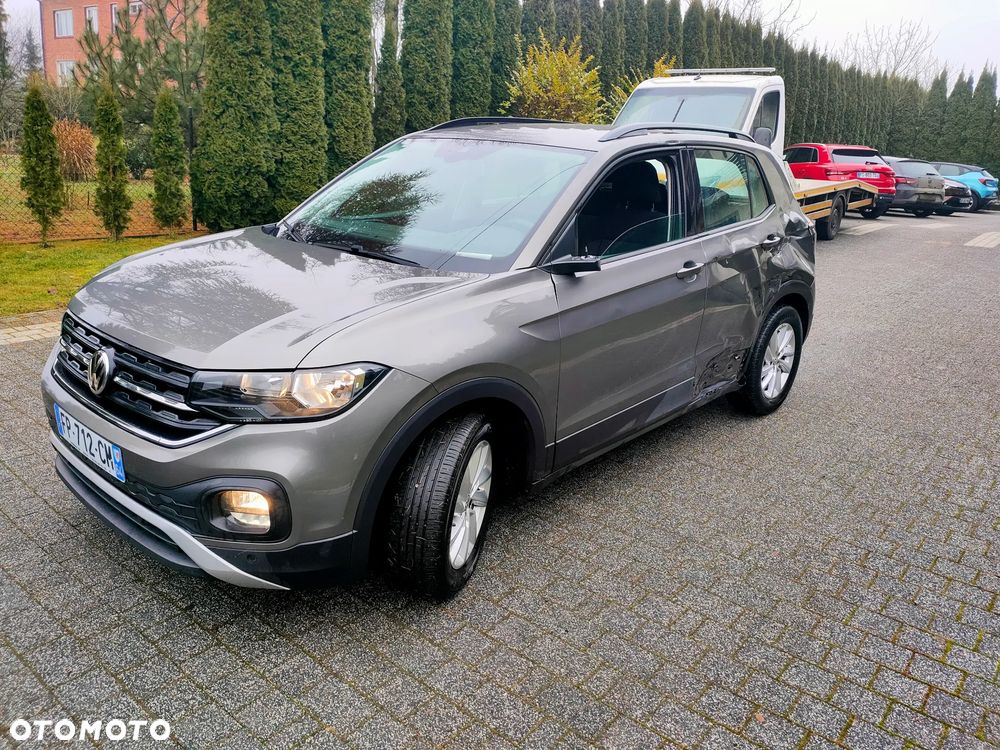 Volkswagen T-Cross - 16