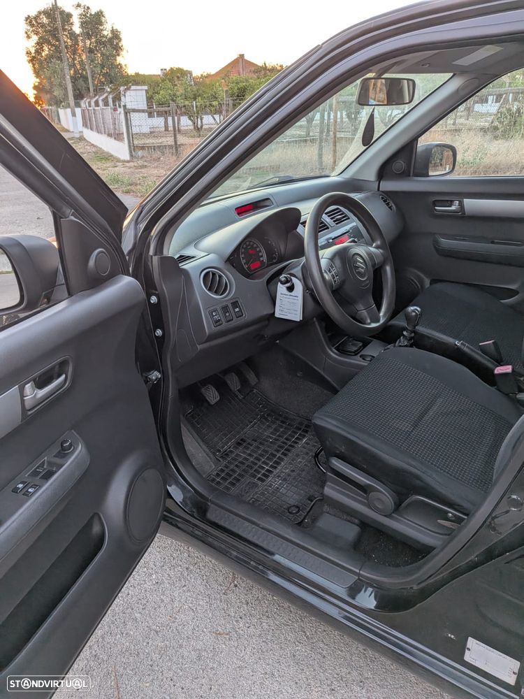 Suzuki Swift 1.3 DDiS GLX - 5