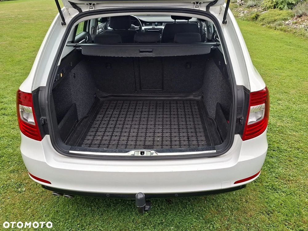 Skoda Superb 2.0 TDI Ambition - 9