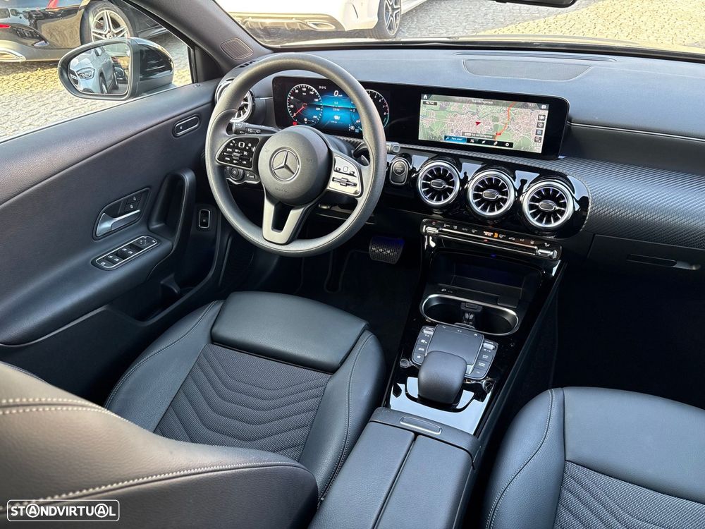 Mercedes-Benz A 250 e Progressive - 11