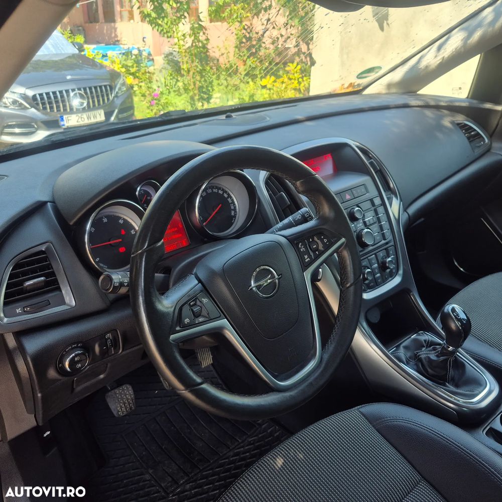 Opel Astra 1.7 CDTI Cosmo - 7