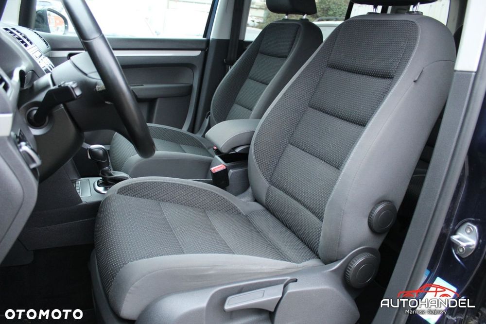 Volkswagen Touran - 7