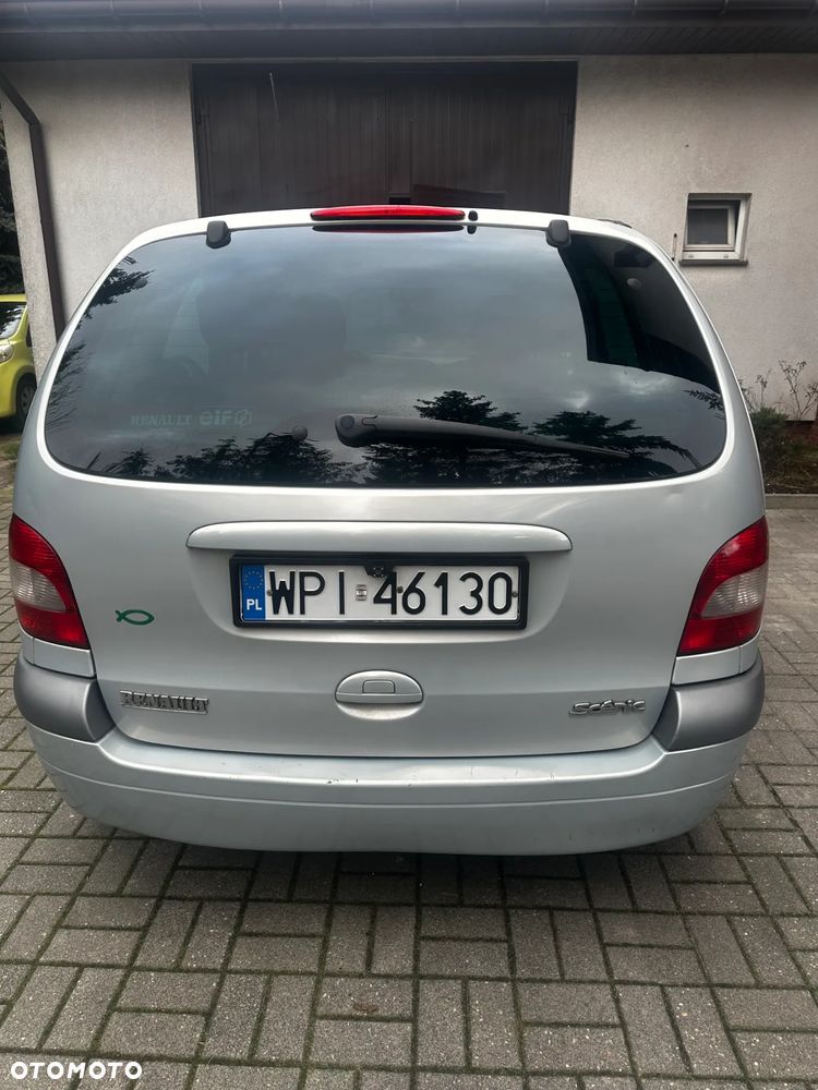 Renault Scenic - 2