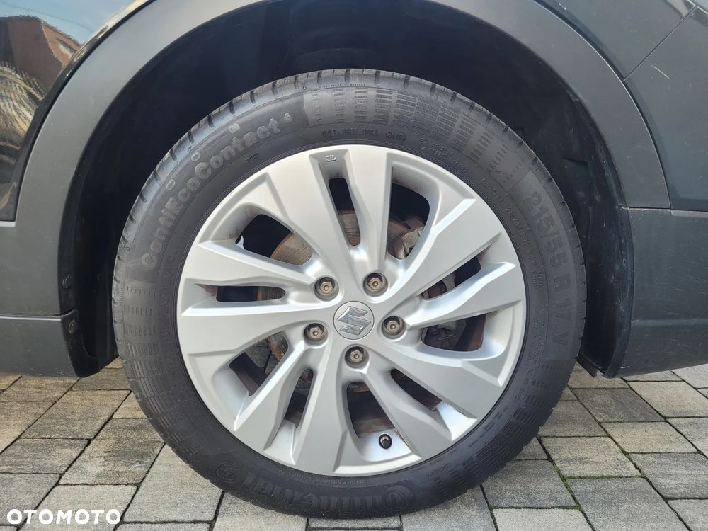 Suzuki SX4 S-Cross 1.4 T Premium - 11