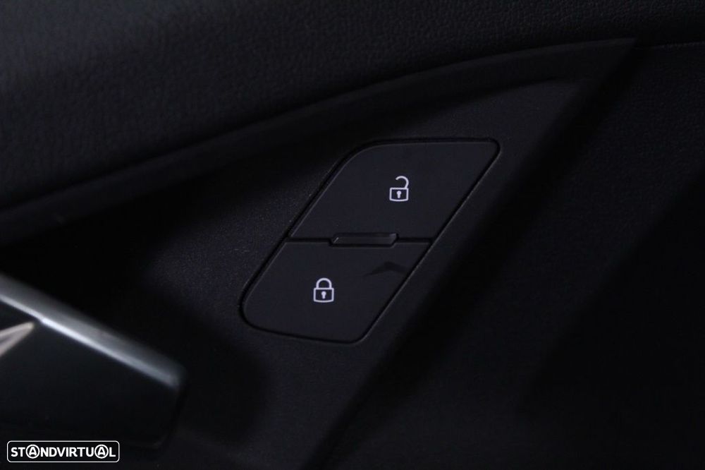 Audi A3 Sportback 30 TFSI Advanced S tronic - 22