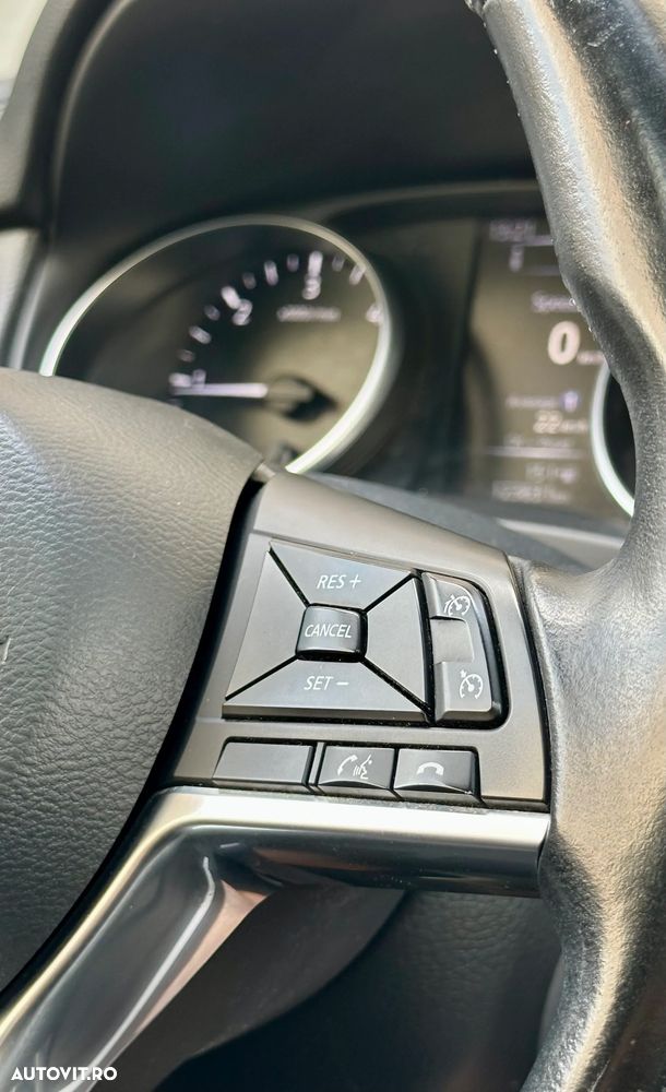 Nissan Qashqai - 17