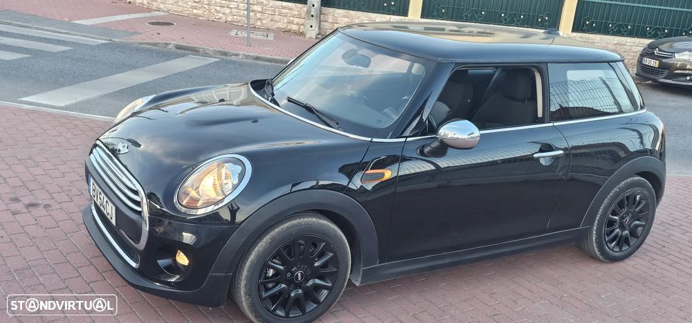 MINI 3 Portas Cooper D - 5