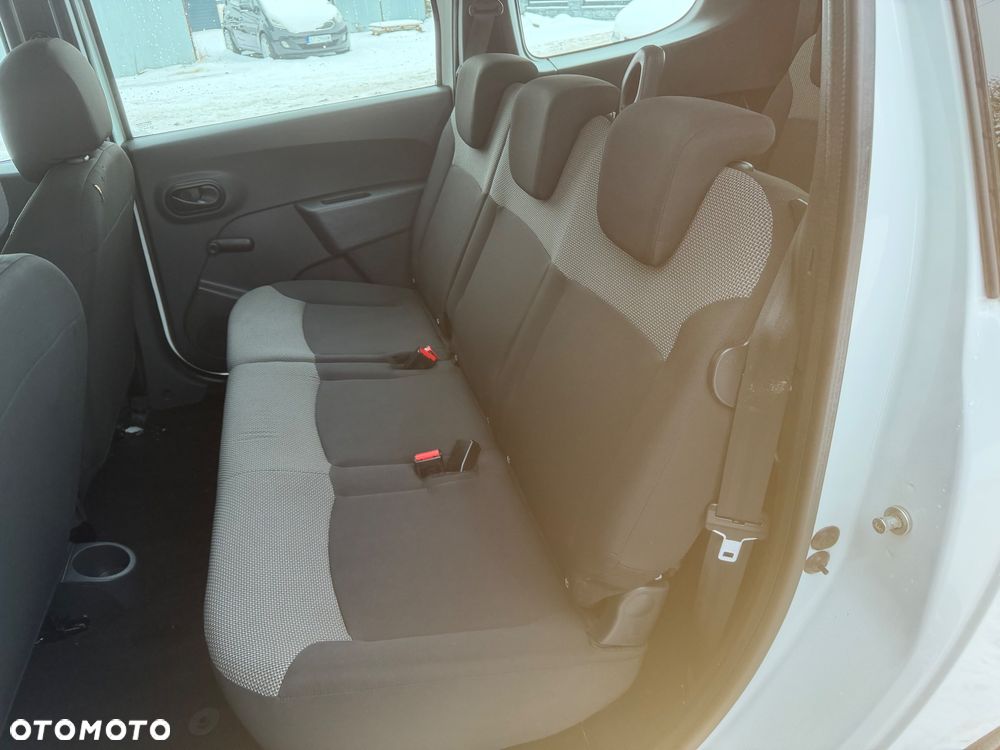 Dacia Lodgy 1.3 TCe Open S&S - 24