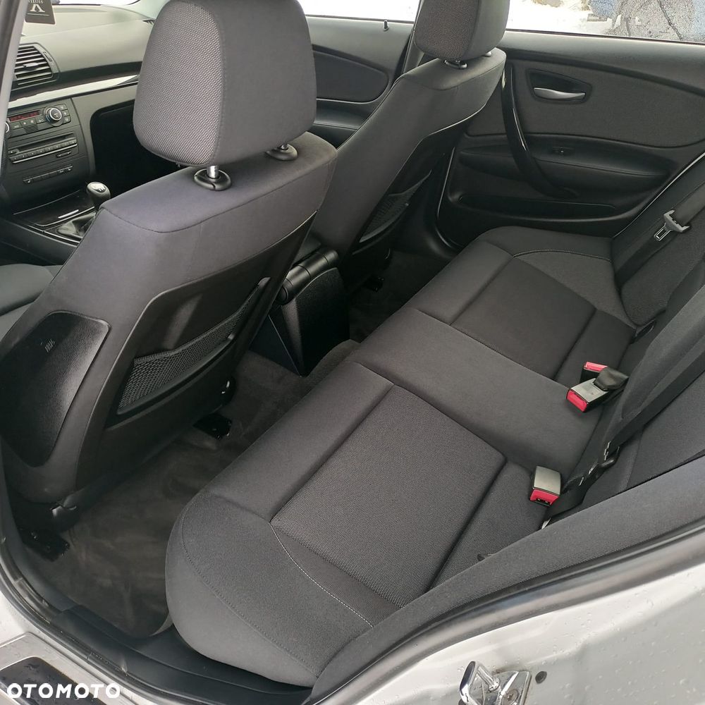 BMW Seria 1 123d DPF Edition Lifestyle - 7