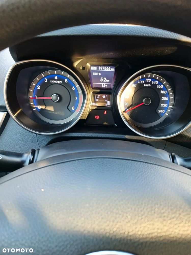 Hyundai i30 - 15
