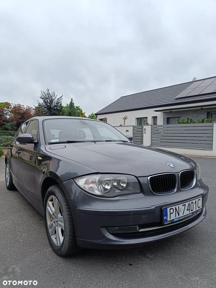 BMW Seria 1 118d DPF - 4