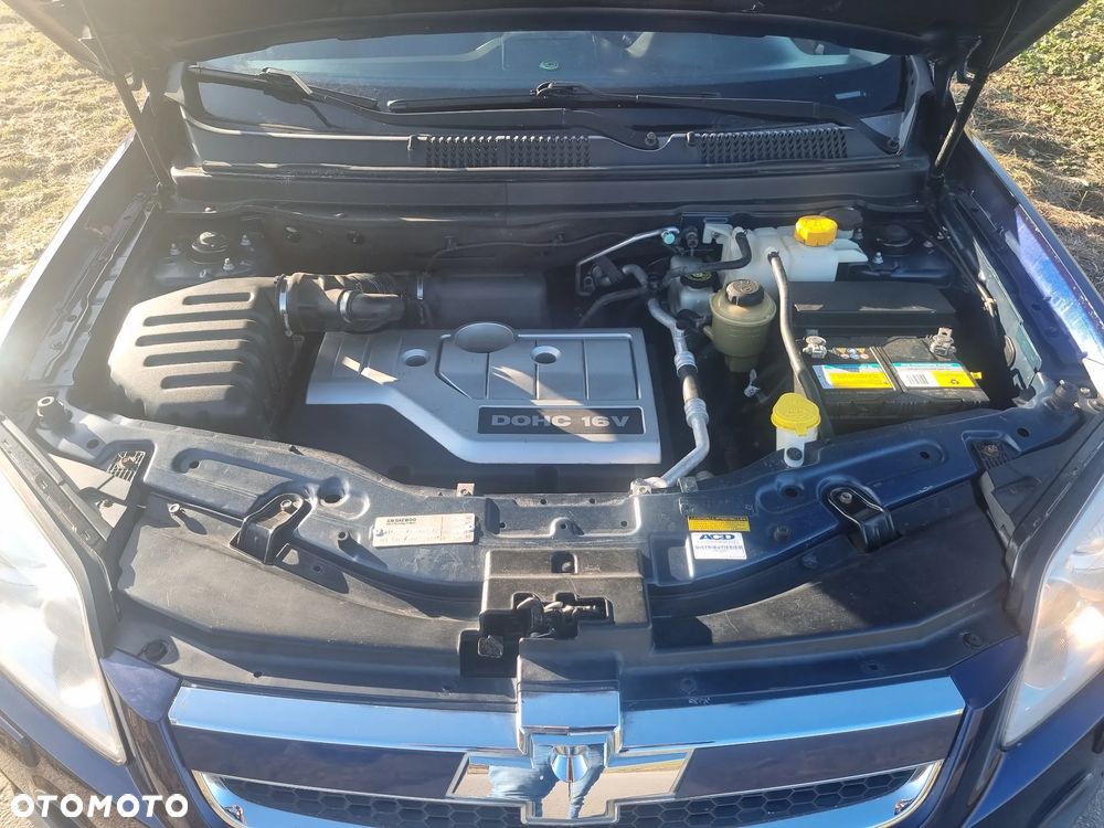 Chevrolet Captiva 2.4 4WD 7 Sitzer LT - 3