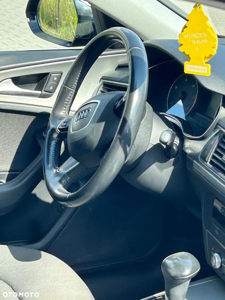 Audi A6 Avant 2.0 TDI Multitronic - 23