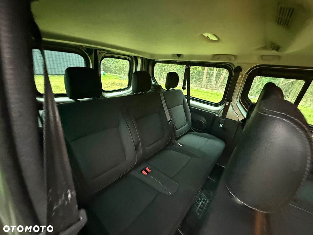 Opel Vivaro L2H1 2,9t Sport - 8