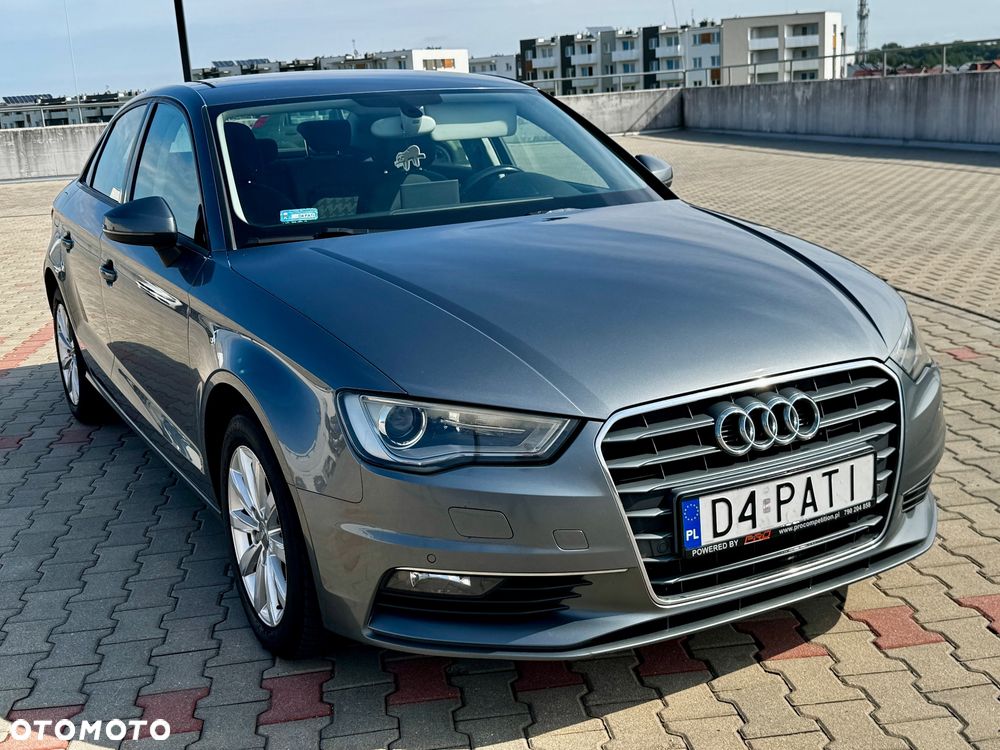 Audi A3 Limousine 1.6 TDI S tronic - 2