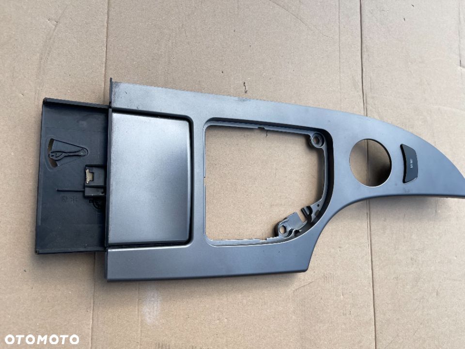 Dekor centralny srebrny szufladka sprawna Bmw e60 e61 - 2
