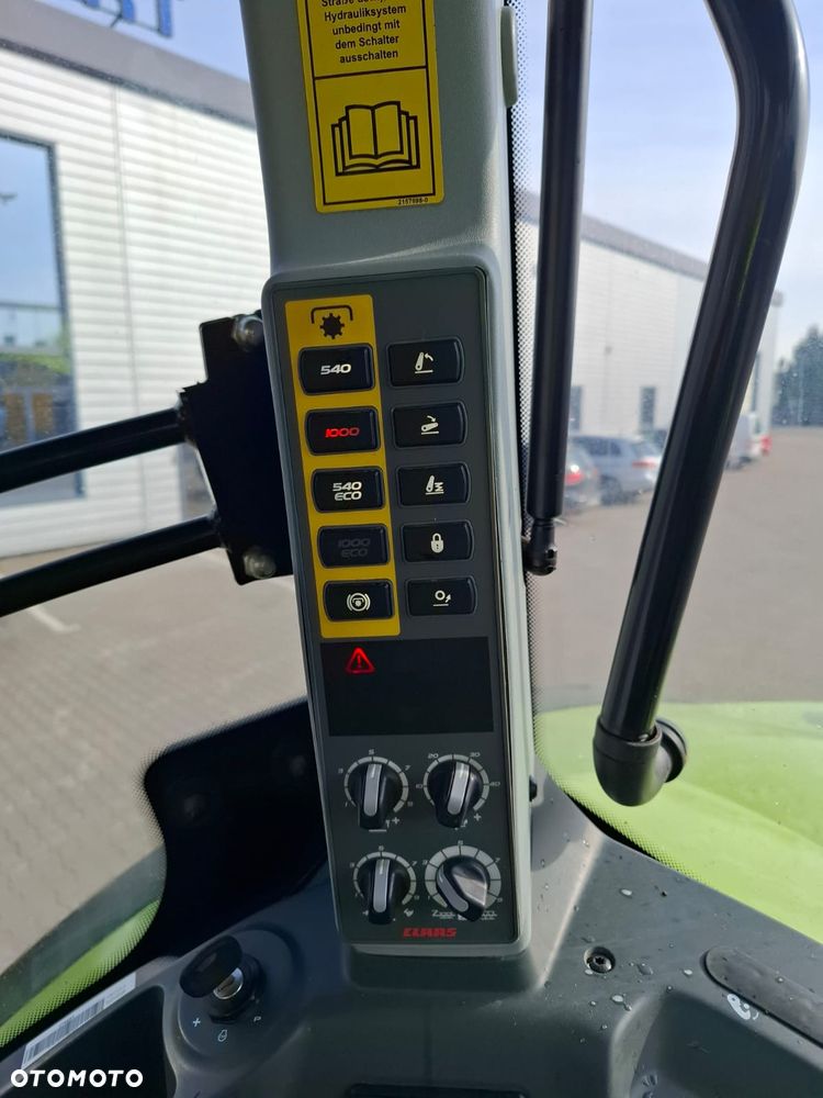 Claas AXION 830 - 15